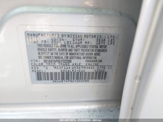 2016 NISSAN SENTRA SR VIN: 3N1AB7AP8GY222288