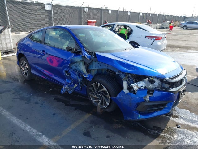 Honda Civic Lx 2018 2HGFC4B59JH300703 Image 1