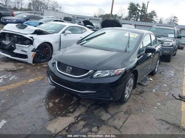 Honda Civic Lx 2015 19XFB2F55FE083072 Image 2