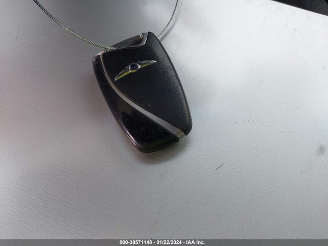 Hyundai Genesis 3.8 2016 KMHGN4JEXGU126804 Image 11