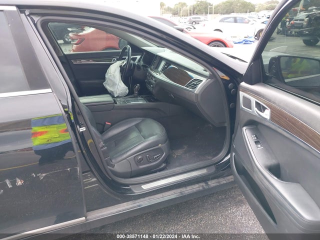 Hyundai Genesis 3.8 2016 KMHGN4JEXGU126804 Image 5
