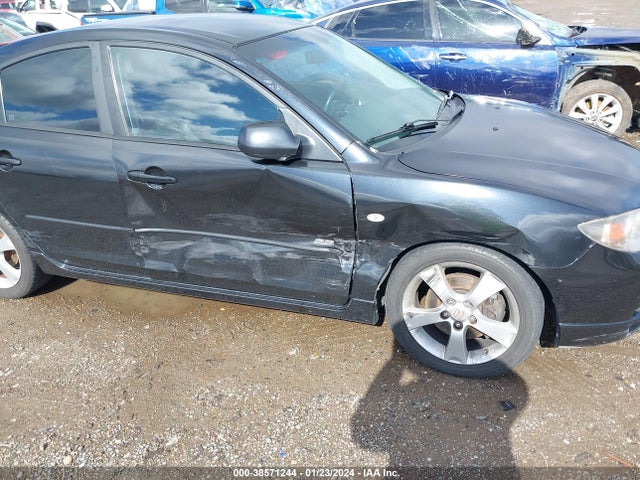 2006 MAZDA MAZDA3 S TOURING VIN: JM1BK324961440208