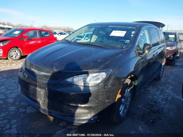 2C4RC1CG7PR616565 Chrysler Voyager Lx