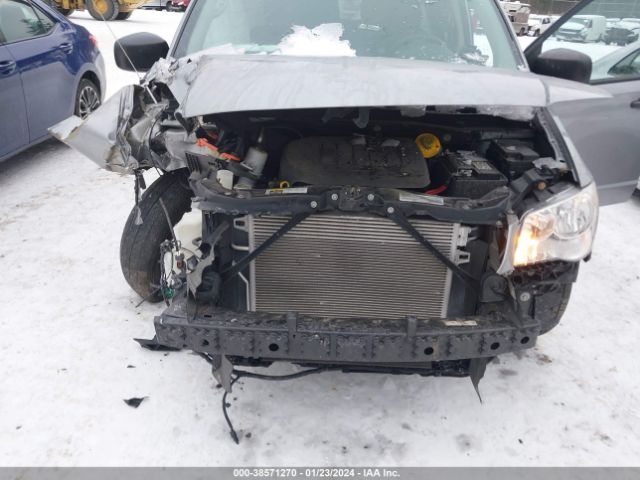 2C4RDGBG8KR713431 Dodge Grand Caravan Se