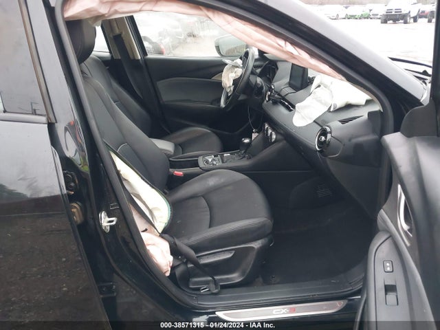 JM1DKFC75K0401764 Mazda Cx-3 Touring