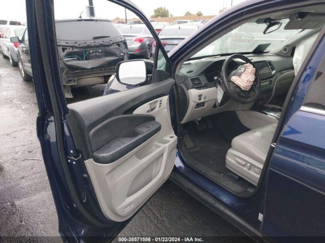5FNYF5H92HB000595 Honda Pilot Touring