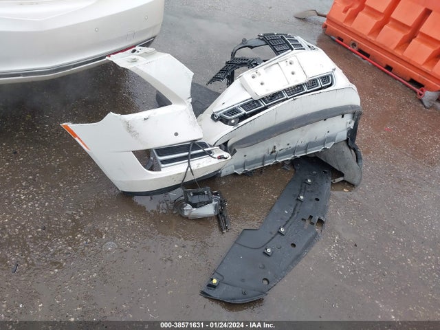 2G61R5S37E9152582 Cadillac Xts Premium
