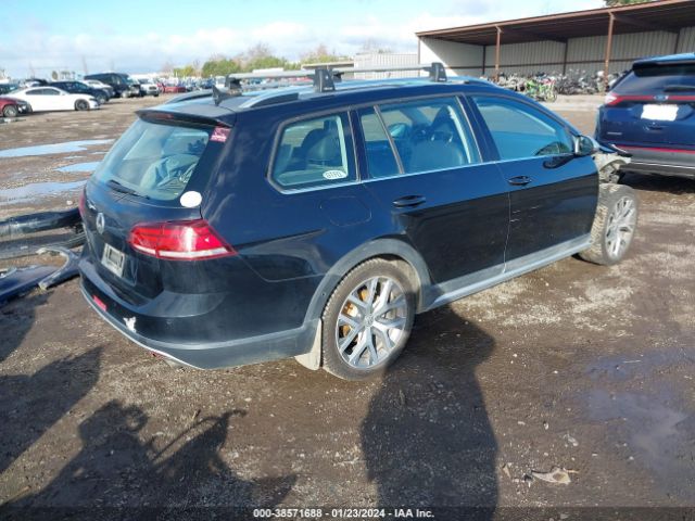 2018 VOLKSWAGEN GOLF ALLTRACK 3VWH17AU9JM755007 Photo 3