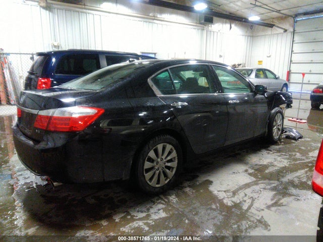 2015 HONDA ACCORD EX-L V-6 VIN: 1HGCR3F84FA003246