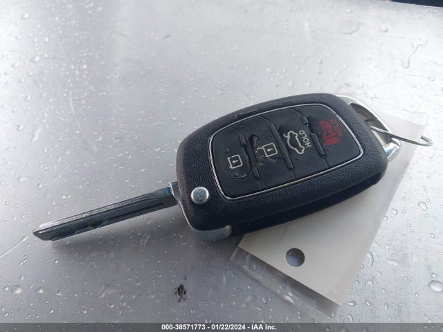 2017 HYUNDAI SONATA VIN: 5NPE24AF1HH445484