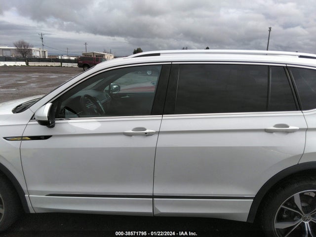 3VV4B7AX4NM003747 Volkswagen Tiguan 2.0t Sel R-line