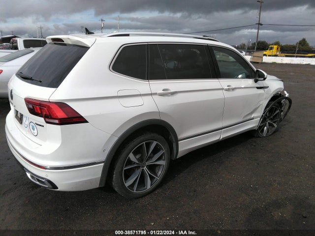 3VV4B7AX4NM003747 Volkswagen Tiguan 2.0t Sel R-line