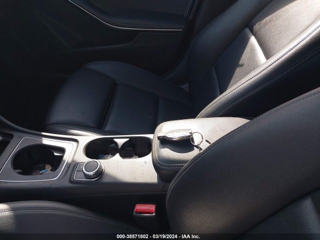 Mercedes-Benz CLA 250 2018 WDDSJ4EB5JN571887 Image 11