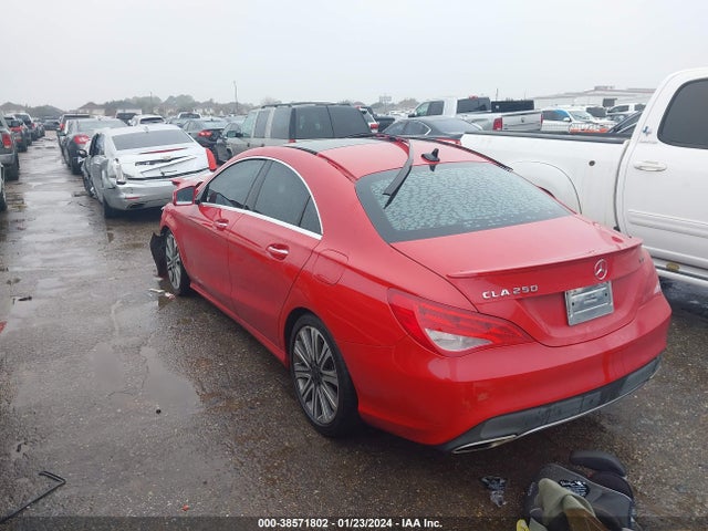 Mercedes-Benz CLA 250 2018 WDDSJ4EB5JN571887 Image 3