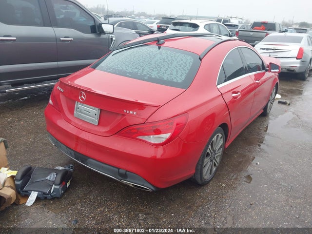Mercedes-Benz CLA 250 2018 WDDSJ4EB5JN571887 Image 4