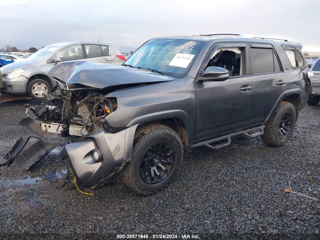Toyota 4runner Sr5 Premium 2016 JTEBU5JR5G5374443 Image 2