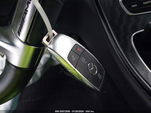 W1KWJ6EB9NG111865 Mercedes-Benz Amg C 43 4matic