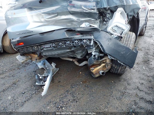 1GKKNML44PZ168573 GMC Acadia Fwd Slt