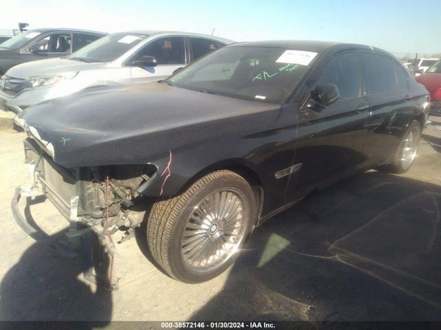 BMW ALPINA B7 2014 WBAYE8C50ED134949 Image 2