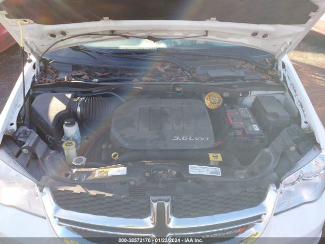 2C4RDGBG5GR398613 Dodge Grand Caravan Se