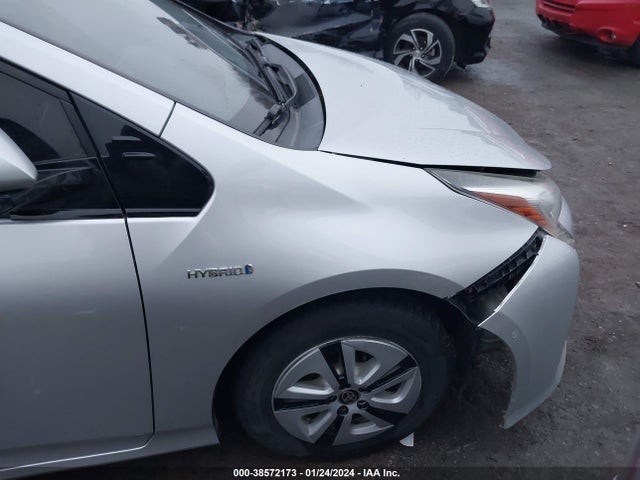 Toyota Prius 2017 JTDKBRFU2H3040737 Image 6