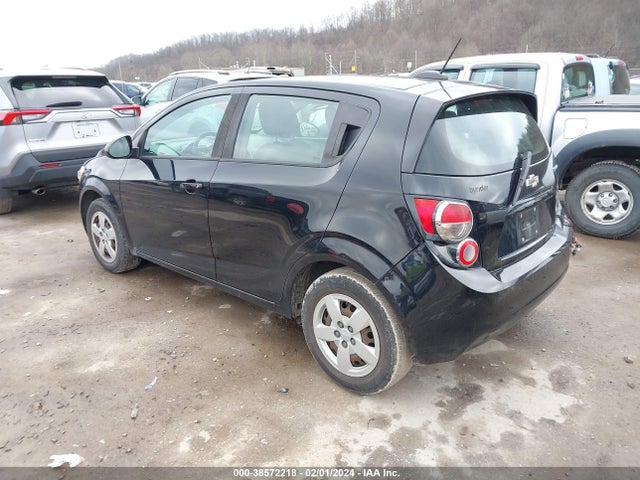 Chevrolet Sonic Ls Manual 2016 1G1JB6SGXG4165920 Image 3