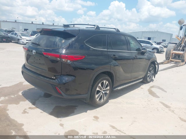 Toyota Highlander Xle 2021 5TDGZRAH6MS081179 Image 4
