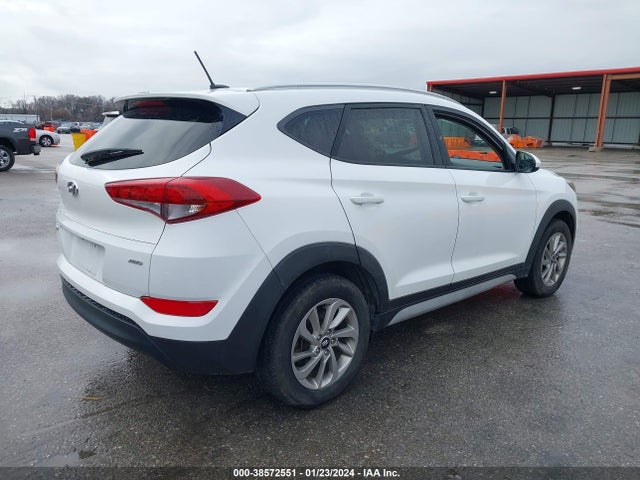 Hyundai TUCSON SE 2017 KM8J3CA42HU437769 Image 4