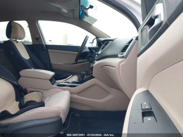Hyundai TUCSON SE 2017 KM8J3CA42HU437769 Image 5