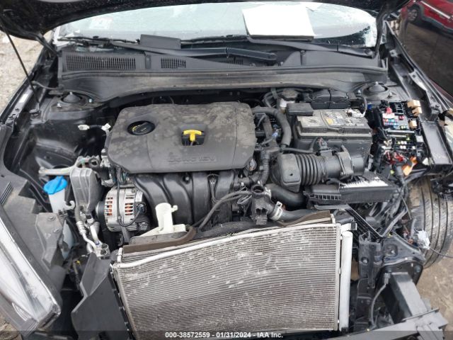 3KPF24AD4PE553006 KIA Forte Lxs
