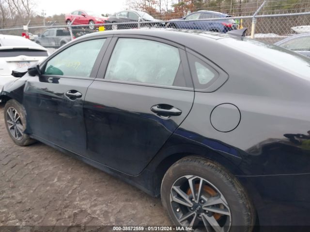 3KPF24AD4PE553006 KIA Forte Lxs