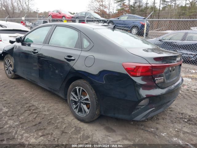 3KPF24AD4PE553006 KIA Forte Lxs