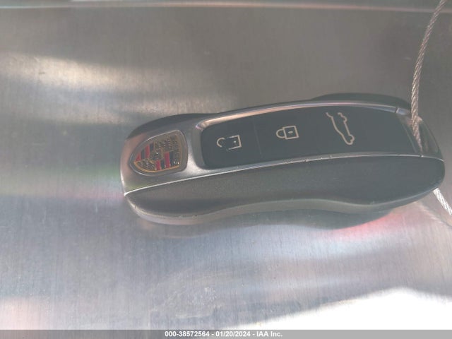 2020 PORSCHE CAYENNE WP1AA2AY9LDA01967 Photo 10