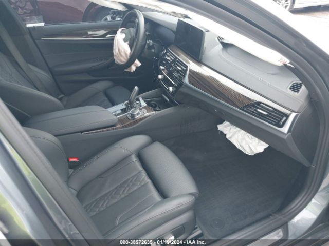 2022 BMW 530I WBA53BH01NWX67175 Photo 4