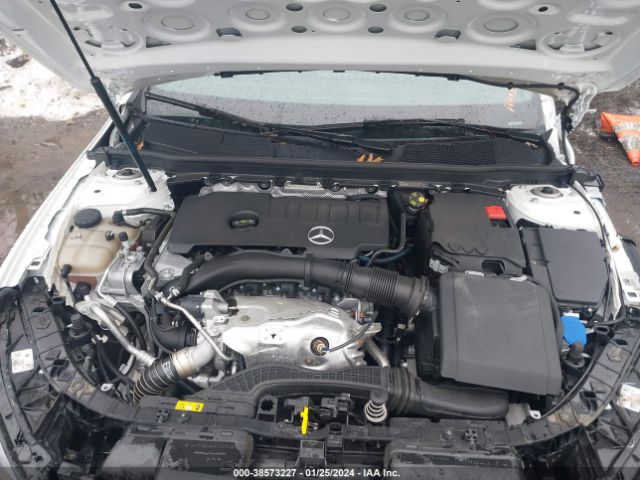 WDD3G4FB3KW026008 Mercedes-Benz A 220 4matic