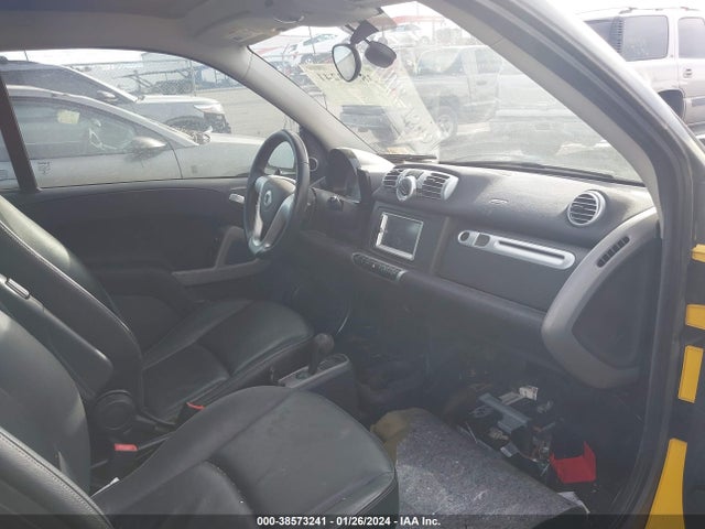 2014 SMART FORTWO PASSION/PURE VIN: WMEEJ3BA2EK728863