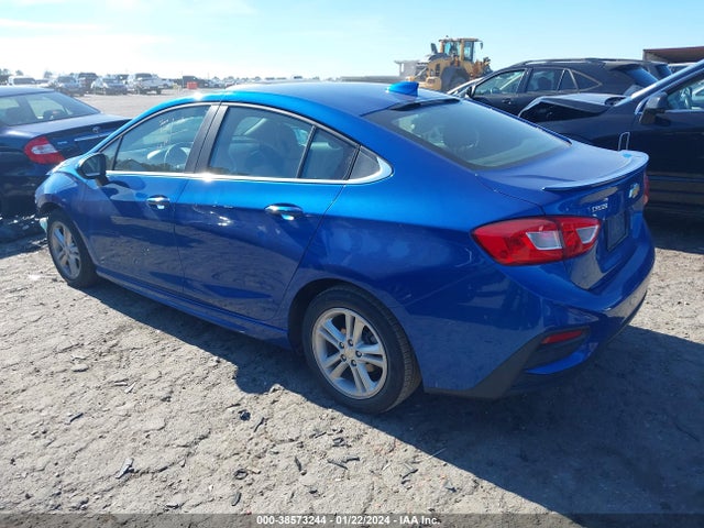 Chevrolet Cruze Lt Auto 2018 1G1BE5SM6J7186345 Image 3