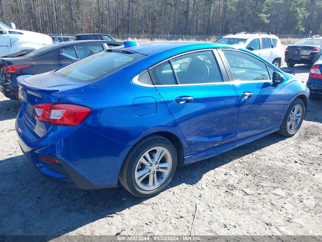 Chevrolet Cruze Lt Auto 2018 1G1BE5SM6J7186345 Image 4