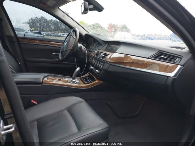 2011 BMW 528I VIN: WBAFR1C53BDS35918