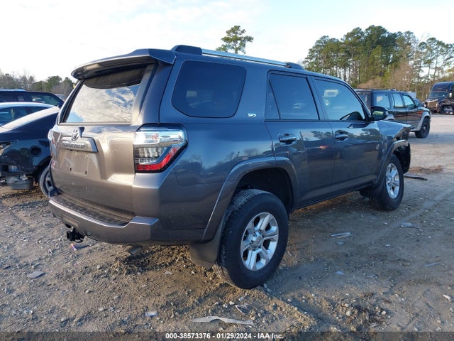 Toyota 4runner Sr5 Premium 2021 JTEFU5JR7M5234889 Image 4
