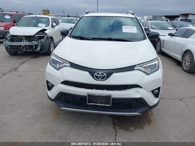 Toyota RAV4 SE 2016 JTMJFREV1GJ081588 Image 12