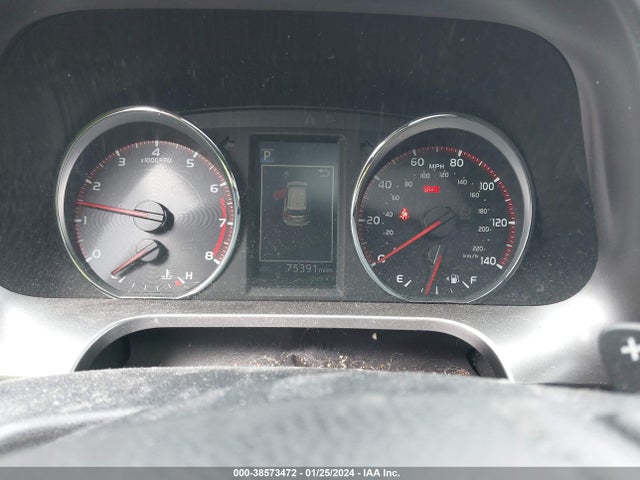Toyota RAV4 SE 2016 JTMJFREV1GJ081588 Image 15