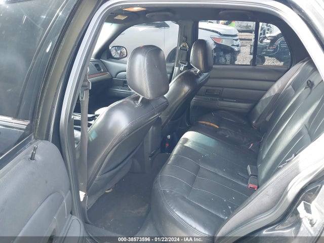 2003 FORD CROWN VICTORIA LX VIN: 2FAFP74WX3X166468