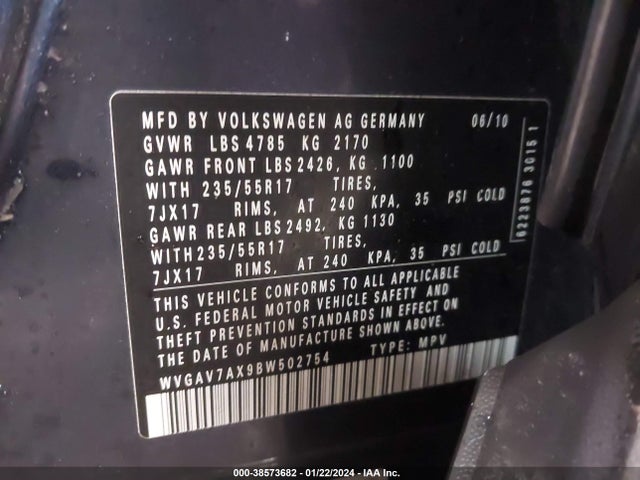 2011 VOLKSWAGEN TIGUAN SE VIN: WVGAV7AX9BW502754
