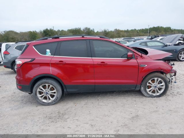 1FMCU0HD2JUB97672 Ford ESCAPE SEL
