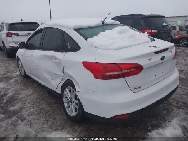 1FADP3F23JL292627 Ford FOCUS SE