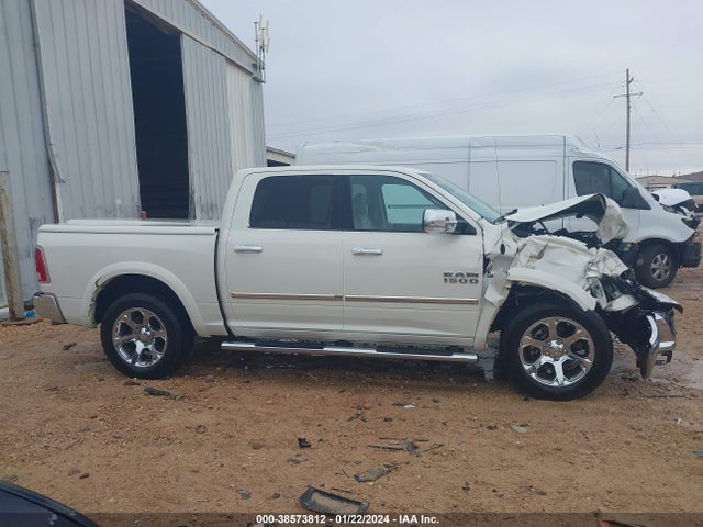 RAM 1500 Laramie  4x4 5'7 Box 2017 1C6RR7NT4HS689248 Image 14