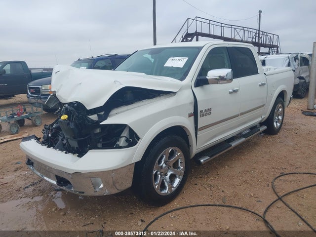 RAM 1500 Laramie  4x4 5'7 Box 2017 1C6RR7NT4HS689248 Image 2
