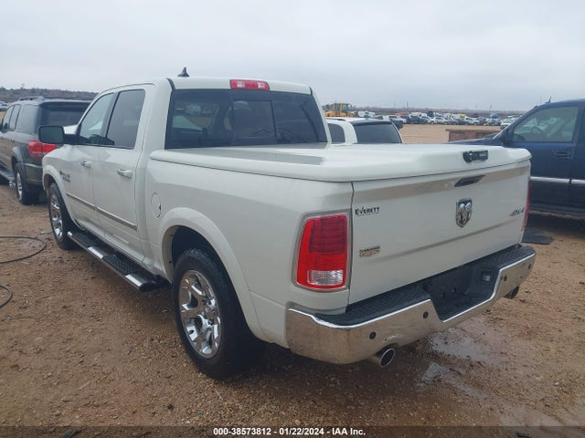 RAM 1500 Laramie  4x4 5'7 Box 2017 1C6RR7NT4HS689248 Image 3