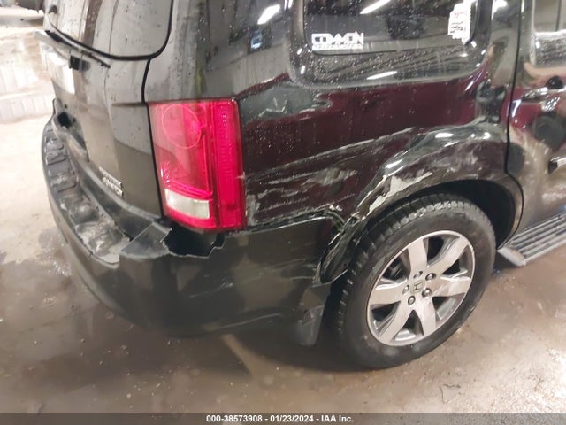 2013 HONDA PILOT TOURING VIN: 5FNYF4H94DB016804